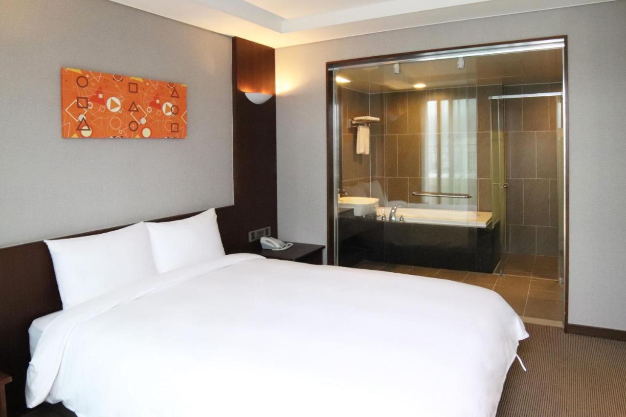 Mstay Hotel Seogwipo Exterior foto